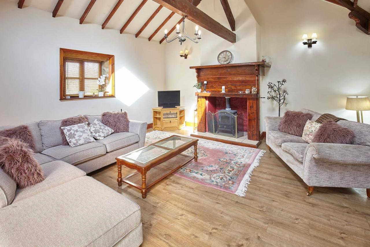 Host & Stay - The Arches Cottage Brotton Exterior photo